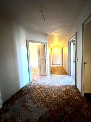  Maison � vendre 9 pi�ces 279 m�