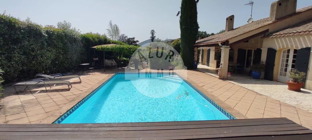 � vendre  Maison Saint-Zacharie (83640)