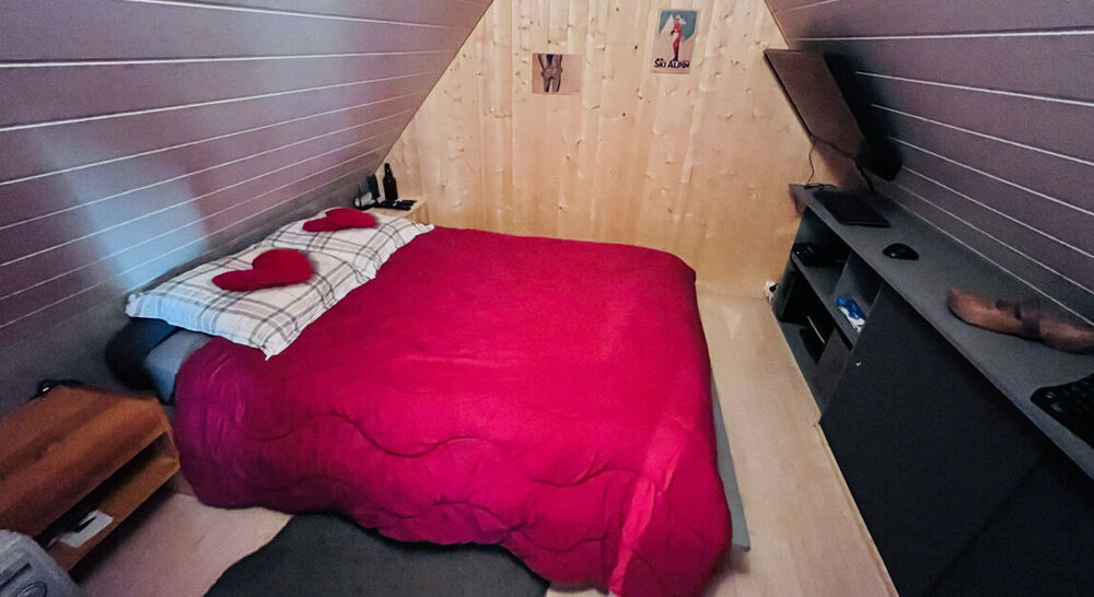 Chalet récent, en très bon état, avec dépendance et terrasse