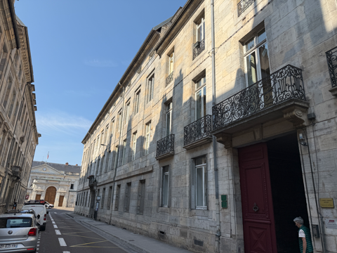   Vente Appartement Appartement - 5 pi�ce(s) - 96 m�