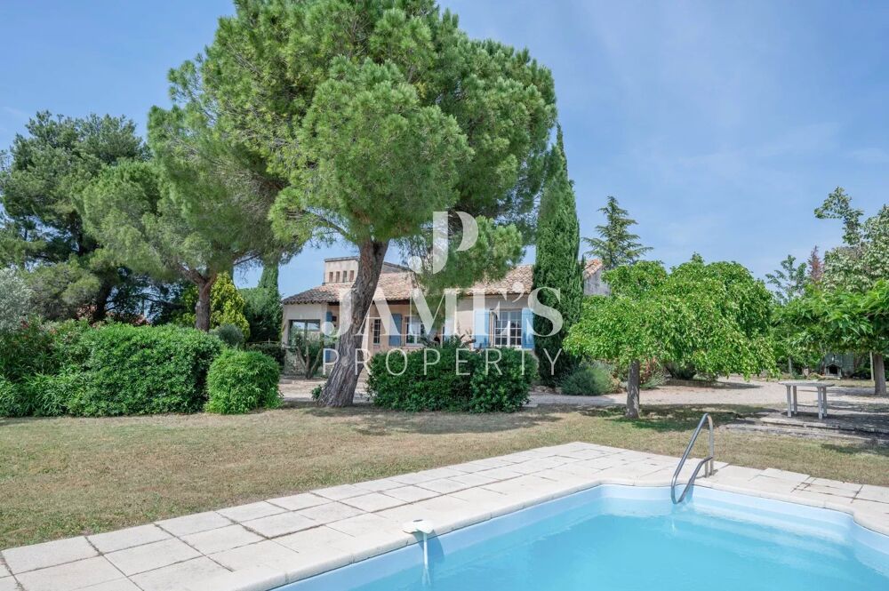 � vendre  Maison Fontvieille (13990)