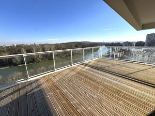  Appartement  vendre 5 pices 142 m