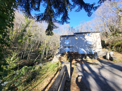   Castans - Ancien moulin en pierre au bord de l'eau, en pleine nature Maison - 4 pice(s) - 82 m