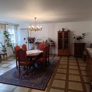  Maison � vendre 9 pi�ces 252 m�