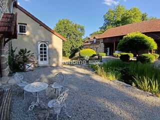  Maison � vendre 6 pi�ces 210 m�