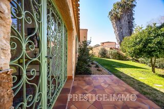 Maison à vendre 10 pièces 298 m²