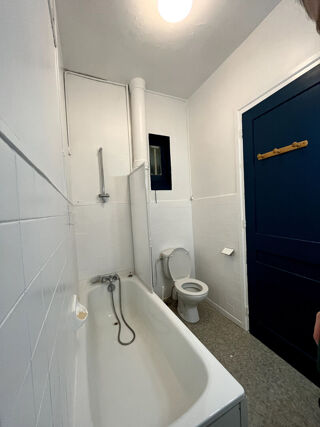  Appartement à louer 2 pièces 57 m²