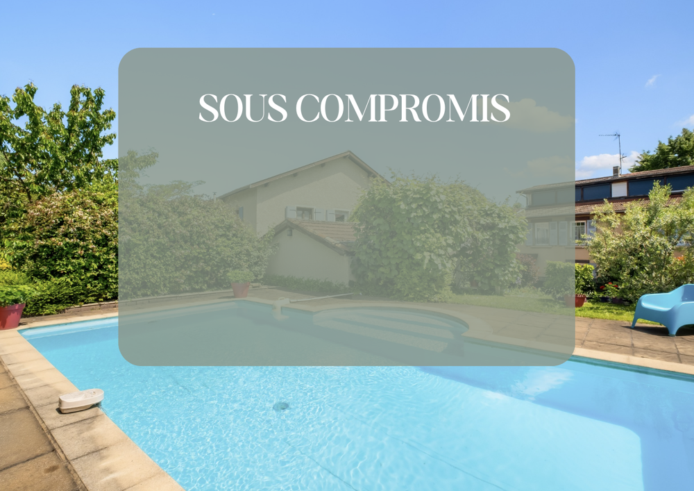 Maison devillage centre Chaponnay sur 683m2 de parcelle