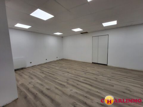   Local professionnel, bureau en centre ville 