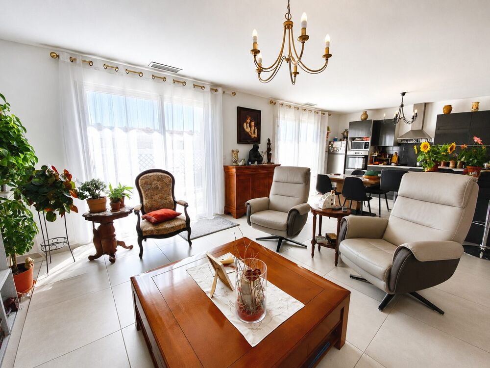 Vente Maison Agréable villa de plain-pied avec garage Creissan