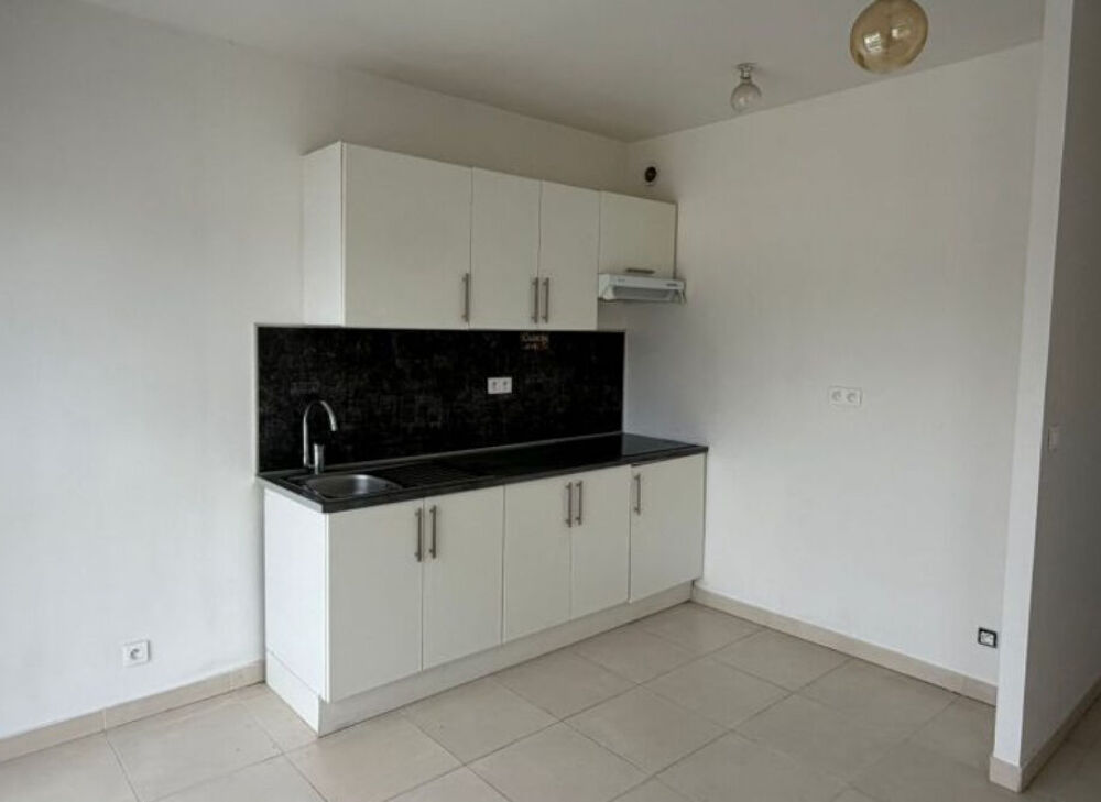 Location Appartement Le perreux-sur-marne ? Trois-pièces en bord de marne, colocation possible Le perreux-sur-marne