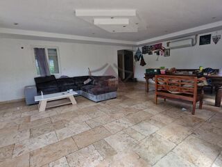  Maison � vendre 8 pi�ces 180 m�