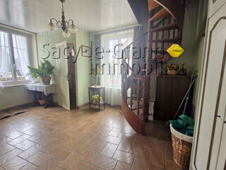  Maison � vendre 8 pi�ces 180 m�