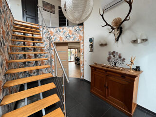  Maison à vendre 6 pièces 215 m²