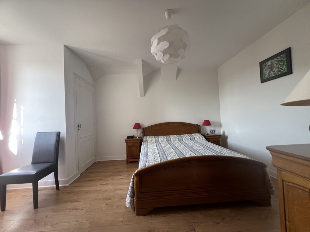 à vendre  Maison Saint-Cyr-sur-Loire (37540)