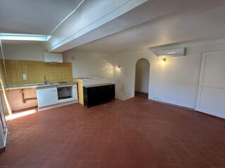 Location Appartement 2 pièces 53 m², Venelles