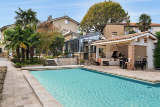  Maison � vendre 8 pi�ces 270 m�