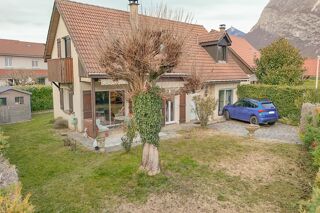 Maison 6 pièces 133 m² · à Sassenage · 133 m² · 450 000 €
