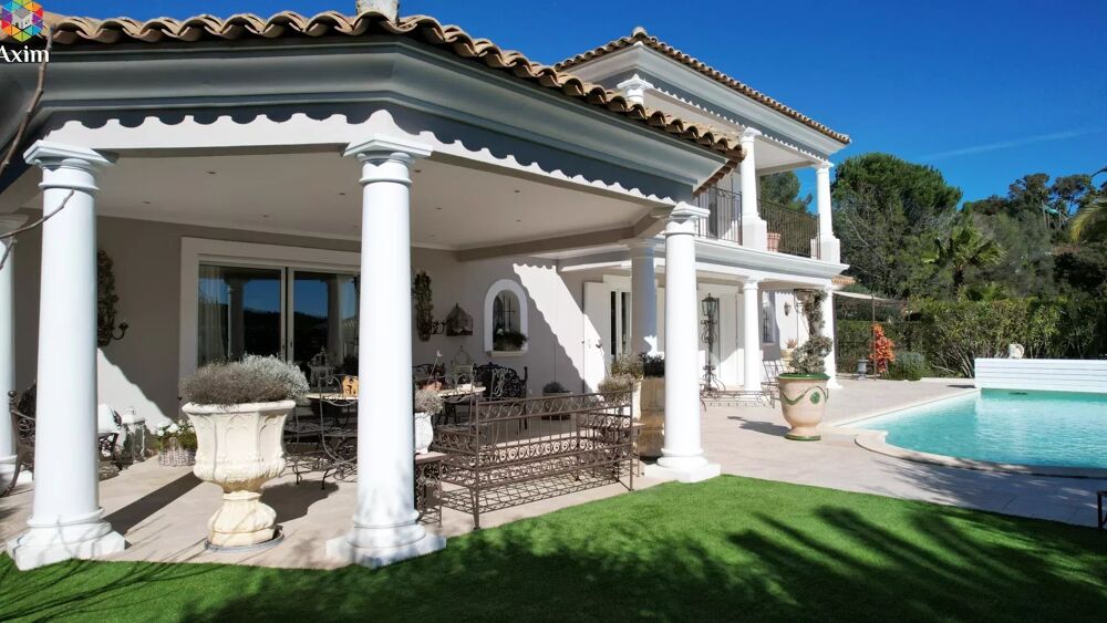 Villa de standing avec piscine