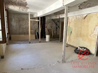  Immeuble à vendre 240 m²
