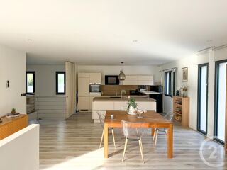  Maison � vendre 7 pi�ces 304 m�