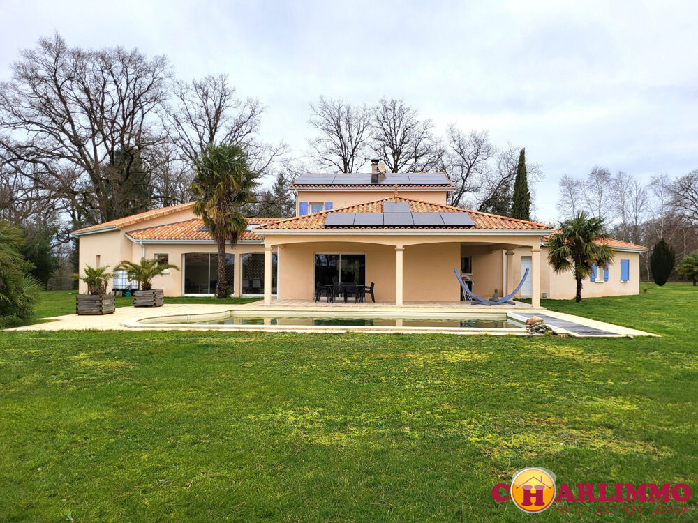 Maison très bon état avec piscine et jardin