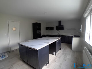  Maison  vendre 6 pices 185 m