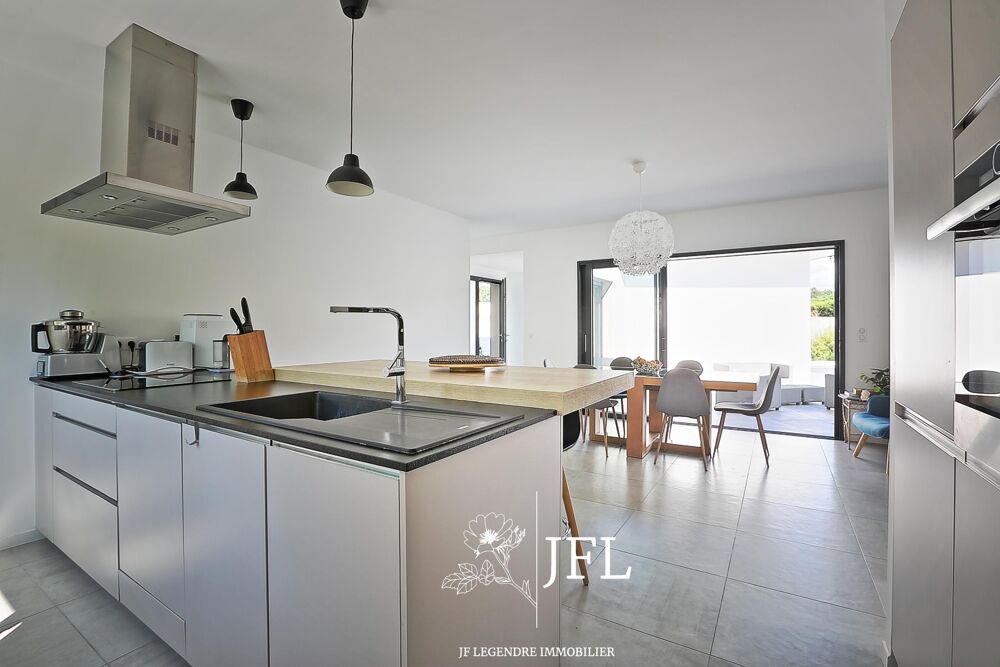 Vente Maison Villa contemporaine avec piscine, appartement indépendant Soustons