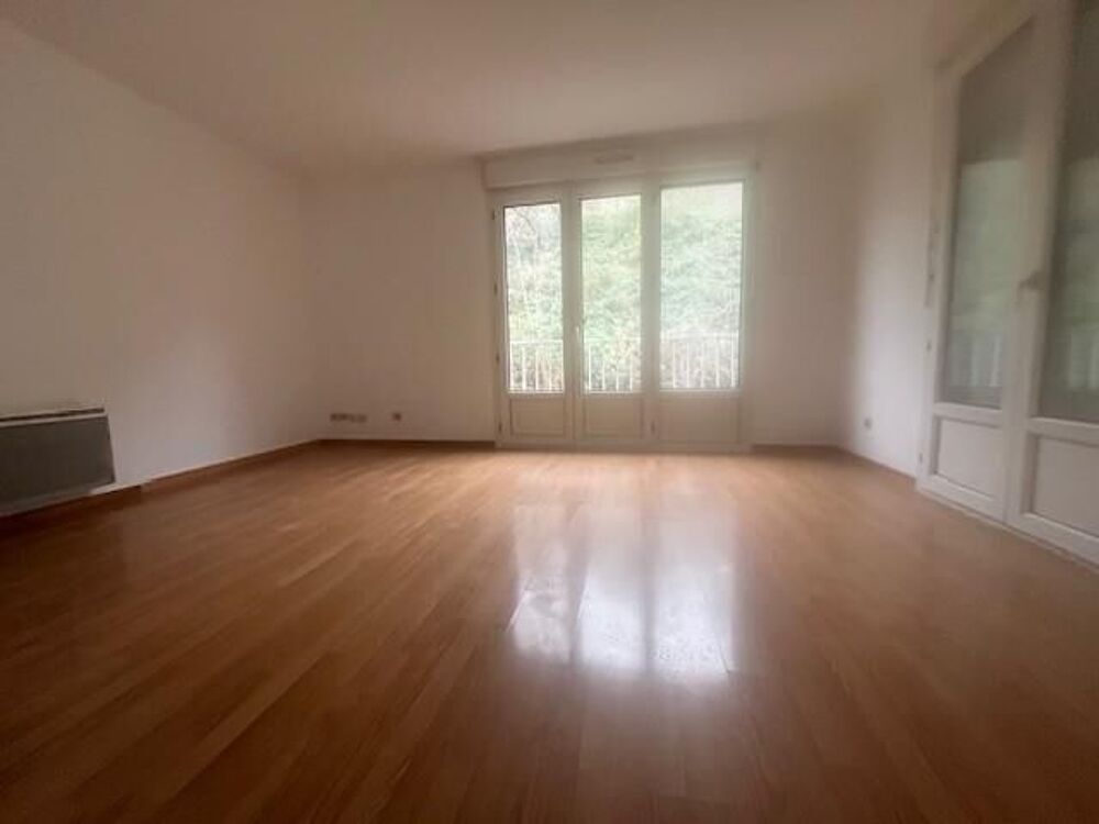 Location Appartement 62 m² à Beligneux 825 ¤ CC /mois