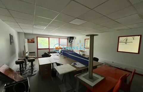   My Transac vous propose à la location des locaux d'activités et bureaux de 370m² et 392m² situés à Bondy 