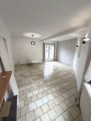  Maison � vendre 4 pi�ces 175 m�