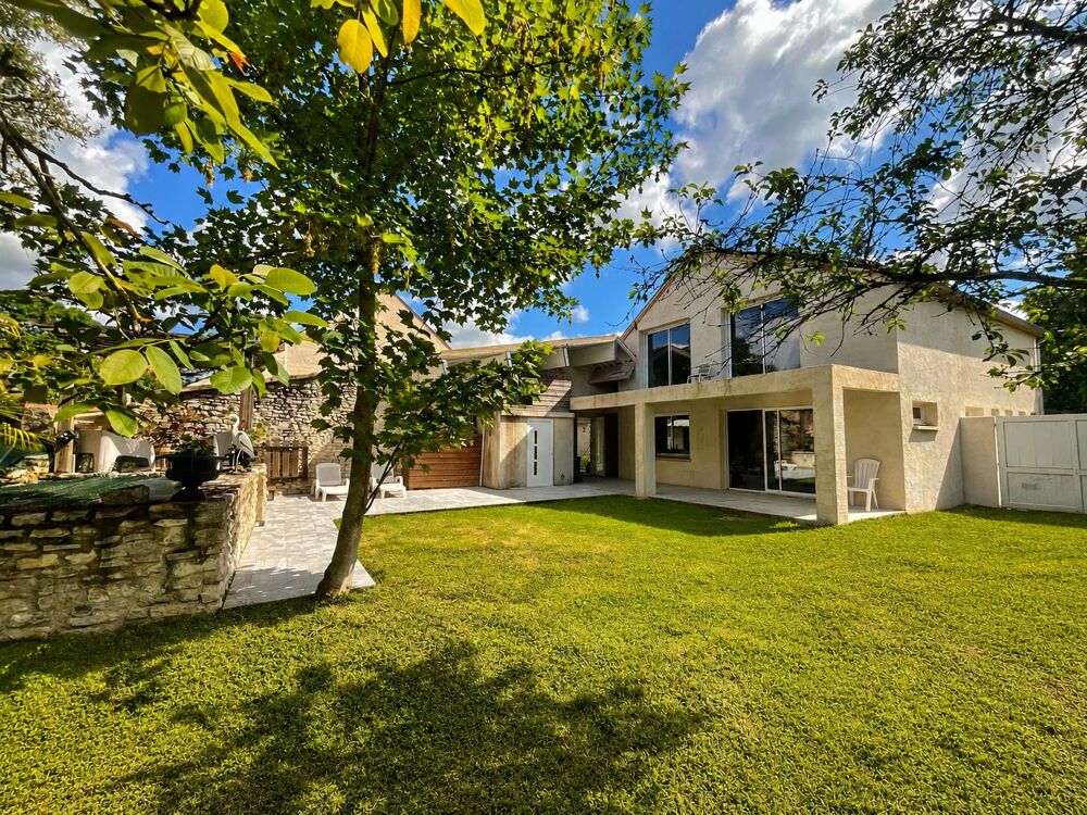 Vente Maison Maison 16 pièces Saint-Illiers-le-Bois Saint-illiers-le-bois