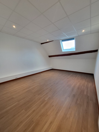  Appartement � louer 5 pi�ces 105 m� �magny