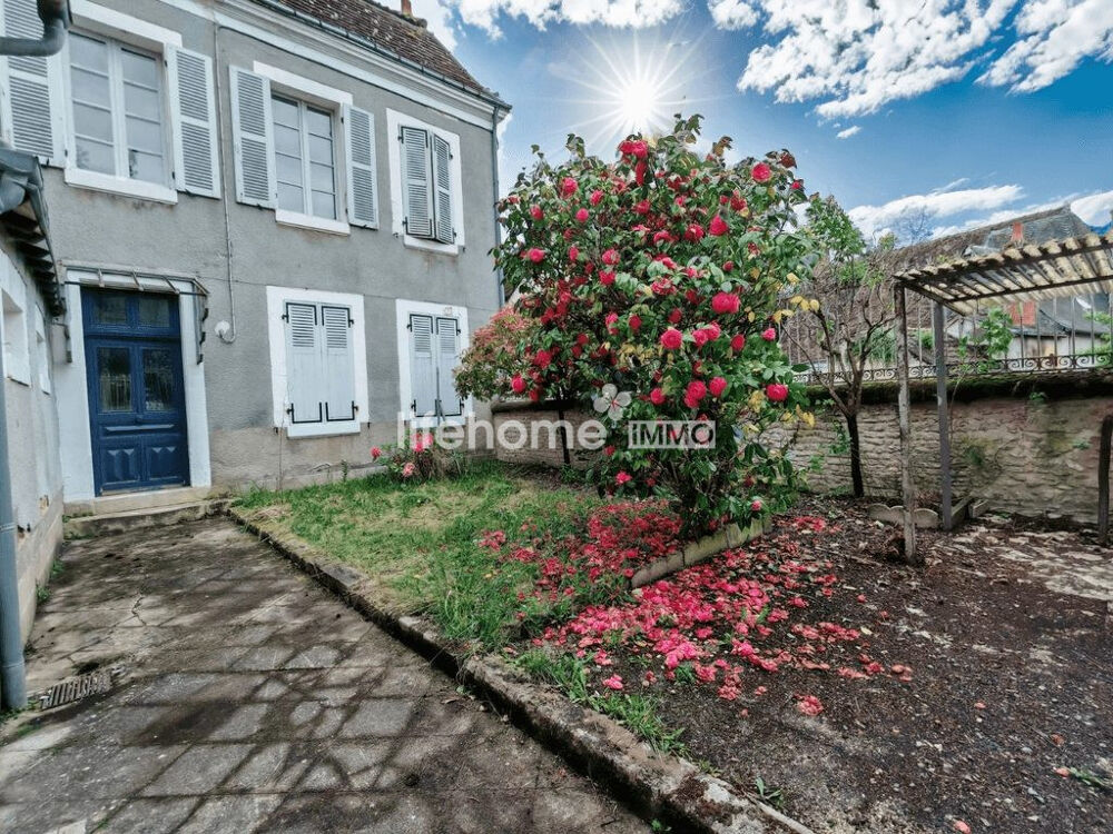 Grande maison de ville à rénover