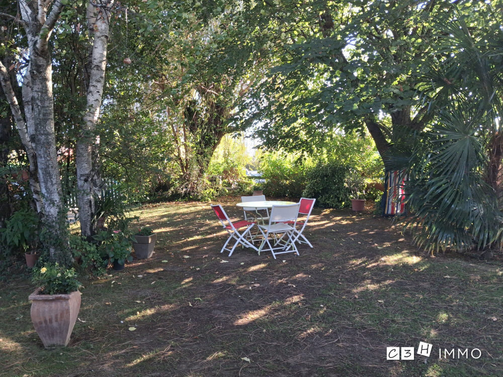 Maison T5 de 128m² de plain-pied avec garage & véranda sur par