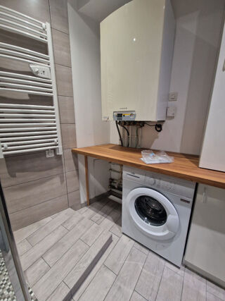  Appartement à louer 3 pièces 66 m²