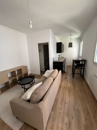 Location Appartement ST ETIENNE CENTRE VILLE / 4 RUE BROSSARD Saint-Étienne