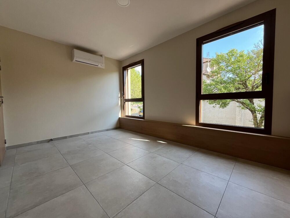 Location Appartement 51 m² à Chatillon sur Chalaronne 750 ¤ CC /mois