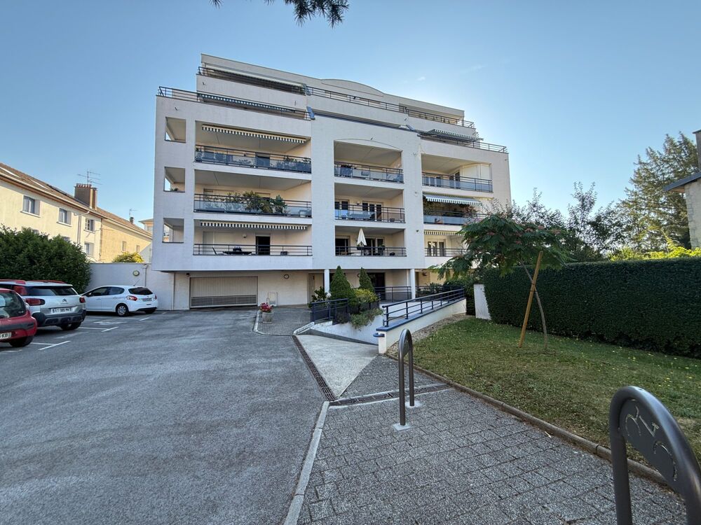 BESANCON, rare T1 bis terrasse /garage