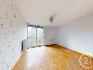  Appartement  vendre 4 pices 74 m