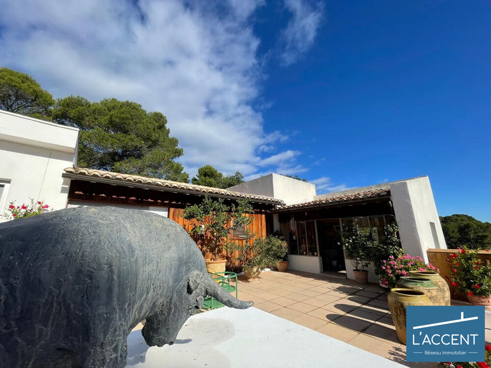 � vendre  Villa N�mes (30000)