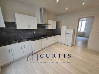  Appartement à louer 3 pièces 50 m²