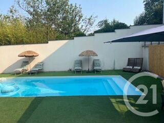  Maison � vendre 7 pi�ces 304 m�