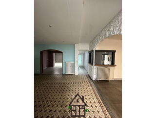  Maison � vendre 15 + pi�ces 308 m�