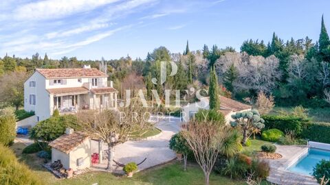   Maison en campagneavec piscine - Fontvieille Maison - 8 pièce(s) - 210 m²