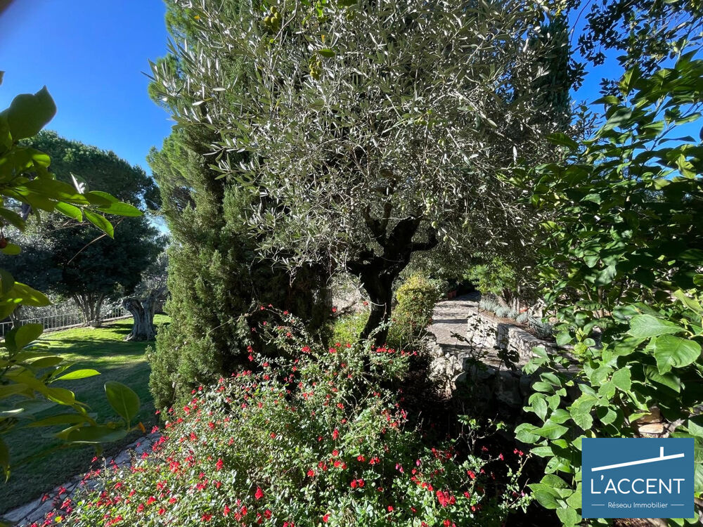 � vendre  Villa N�mes (30000)