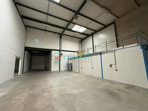 ST-DENIS A LOUER 1 010m&sup2; et 2 lots de 231m&sup2; de locaux d'activit&eacute;s 3 93200 Saint-denis