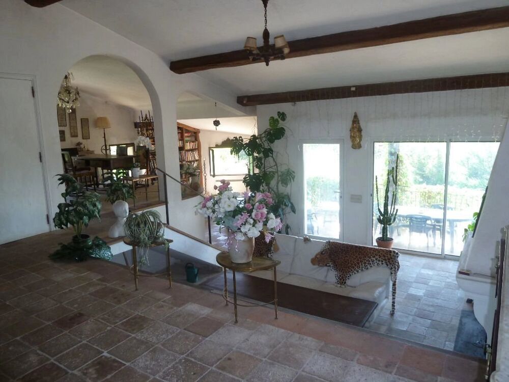 � vendre  Maison Tourrettes-sur-Loup (06140)