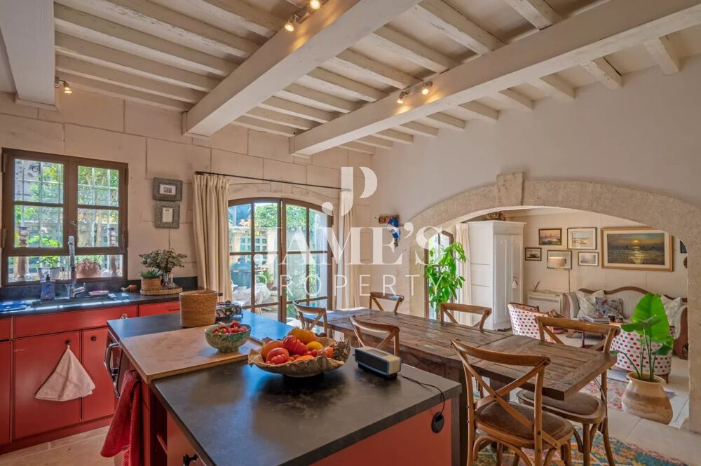 Vente Maison Mas de village avec bassin - Fontvieille Fontvieille