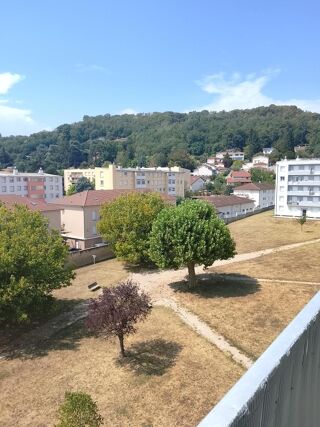  Appartement à louer 3 pièces 53 m²